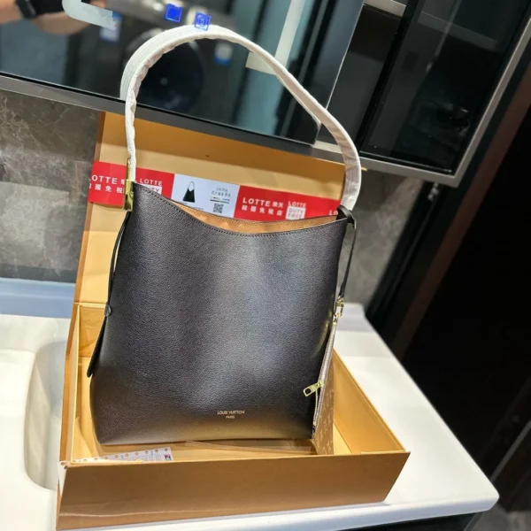 TBNB1-4-1-1-7b034d598b71.webp Louis Vuitton Low Key Hobo Bag With Gold Hardware In Black 43Cm M24856, Designer Handbags, Womens Purse, luxury bags