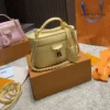 WhatsApp-Image-2026-06-30-at-09.26.48-c31c1a3ca2e5.webp Louis Vuitton Vanity Chain Pouch 19cm M29051