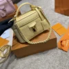 WhatsApp-Image-2026-06-30-at-09.26.49-dc09ce1dacb6.webp Louis Vuitton Vanity Chain Pouch 19cm M29051