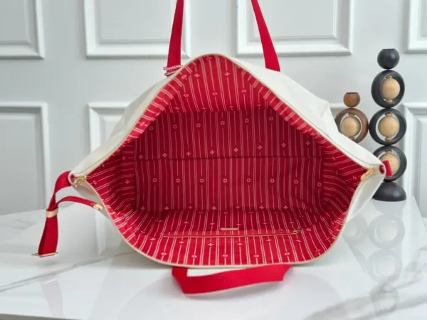 WhatsApp-Image-2026-06-30-at-11.24.46-3-5cff1a400fa4.webp Louis Vuitton Voyageur Bag 45cm M28509
