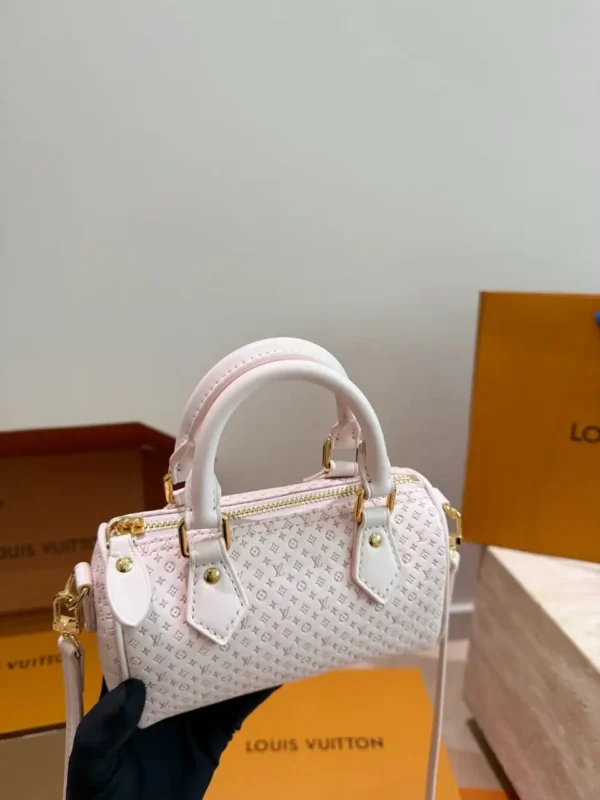 WhatsApp-Image-2026-06-30-at-11.25.43-bacd70b00bfe.webp Louis Vuitton Nano Speedy Bag Light Bliss Cream 16cm M29414