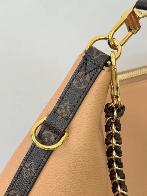 WhatsApp-Image-2026-06-30-at-17.20.42-1-3f55a1801b7b.webp Louis Vuitton Multipass Bag Arizona Beige 30cm M28029