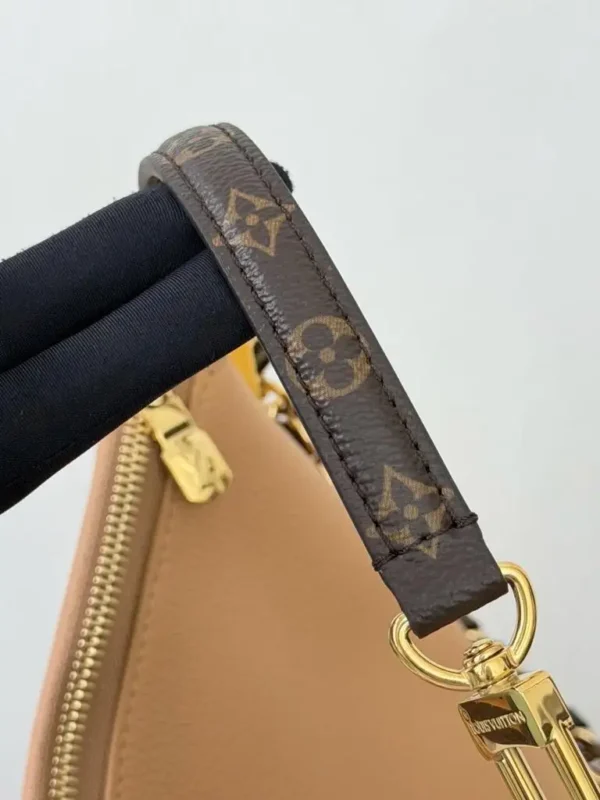 WhatsApp-Image-2026-06-30-at-17.20.42-2-dacc9cb3df6d.webp Louis Vuitton Multipass Bag Arizona Beige 30cm M28029