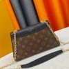 WhatsApp-Image-2026-07-01-at-09.52.23-2-10b27eee0930.webp Louis Vuitton Madeleine BB Monogram/Black 24cm M28424