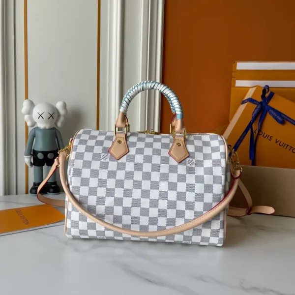 WhatsApp-Image-2026-07-01-at-10.06.05-1-d7f856a2b882.webp Louis Vuitton Speedy 30 Soft Damier Azur Canvas N40908
