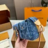Louis Vuitton Accessoire Cargo Pochette Bag 23.5cm M27602