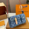 Louis Vuitton Accessoire Cargo Pochette Bag 23.5cm M27602