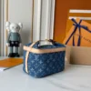WhatsApp-Image-2026-07-01-at-13.57.45.webp Louis Vuitton Cruiser Toiletry Bag 22cm M27945