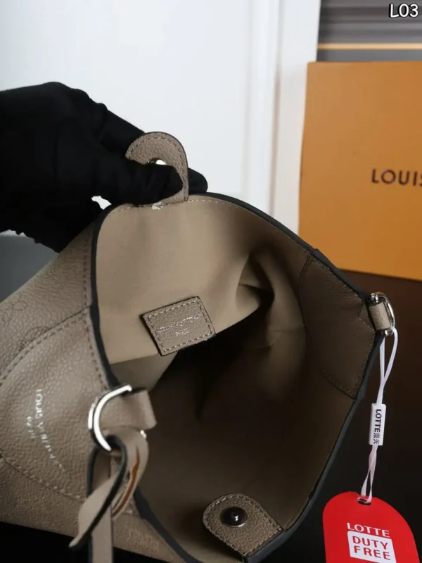 WhatsApp-Image-2026-07-01-at-15.48.03.webp Louis Vuitton All Around PM Bag Galet Grey 25cm M27336