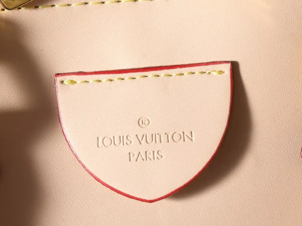 WhatsApp-Image-2026-07-01-at-18.21.07.webp Louis Vuitton Alma PM Bag Beige 32cm M27388