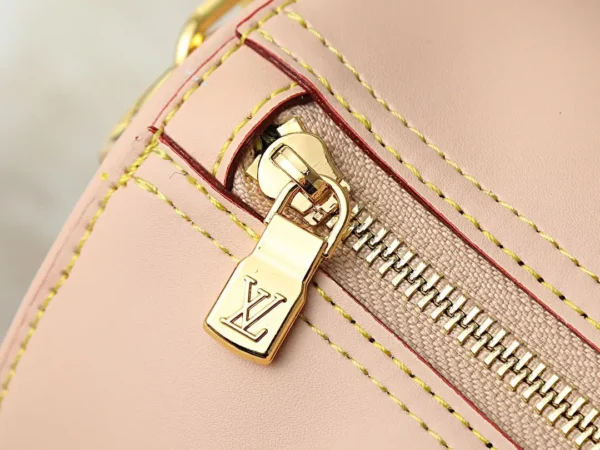 Louis Vuitton Speedy Soft 30 Bag Beige 35cm M27387
