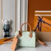 WhatsApp-Image-2026-07-01-at-18.27.42.webp Louis Vuitton Speedy Bandoulière 20 Bag Monogram Origine Vert Asnière M27530