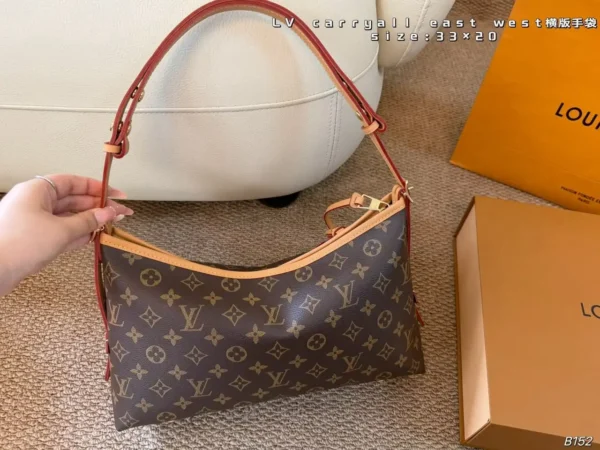 Louis Vuitton CarryAll East West Bag Monogram Canvas 36cm M28101