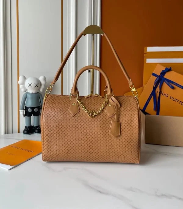 WhatsApp-Image-2026-07-02-at-17.22.27.webp Louis Vuitton Speedy Soft 30 Bag Chestnut Color 30cm M28522