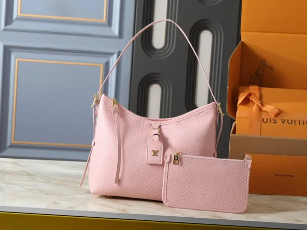 WhatsApp-Image-2026-07-02-at-17.24.21.webp Louis Vuitton Carryall PM Bag Light Bliss 29cm M28518