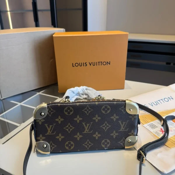 WhatsApp-Image-2026-07-03-at-11.48.16-1.webp Louis Vuitton Alma Trunk BB Bag Monogram Canvas 22cm M26084