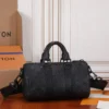 WhatsApp-Image-2026-08-11-at-14.16.24-2-1.webp Louis Vuitton Keepall Bandoulière Bag 25cm/9.8in Black Taurillon Cowhide M20900
