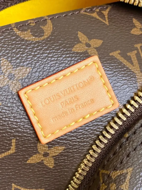WhatsApp-Image-2026-08-11-at-14.17.26-3.webp Louis Vuitton Keepall Bandoulière Bag 25cm/9.8in Monogram Pattern/Yellow Color M29296