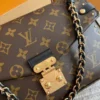 WhatsApp-Image-2026-08-27-at-08.52.42.webp Louis Vuitton Trunkie Bag 27cm/10.6in Canvas Material M14526