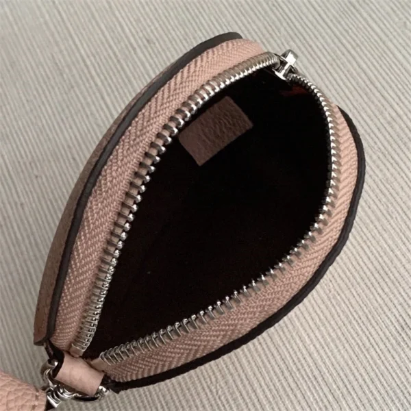 ad7f4e58-348702fcff32.webp Louis Vuitton Bella 22Cm Magnolia Pink, Designer Handbags, Womens Purse, luxury bags