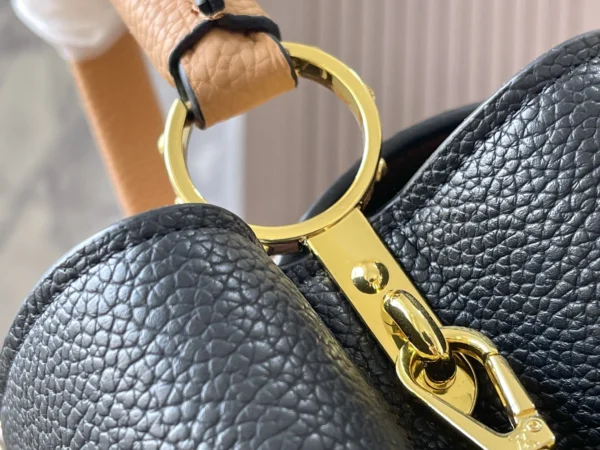 Louis Vuitton Capucines Mm Black 27Cm M59466, Designer Handbags, Womens Purse, luxury bags