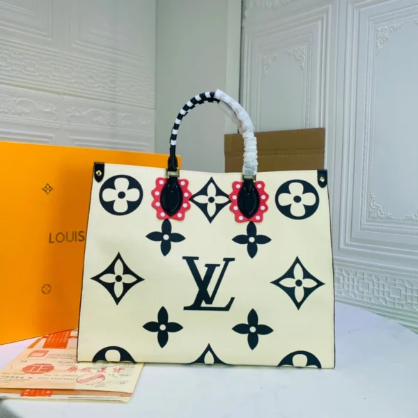 c2c66d7e-796f689a78f8.webp Louis Vuitton LV Crafty Onthego GM M45372 41cm, Designer Handbags, Womens Purse, luxury bags