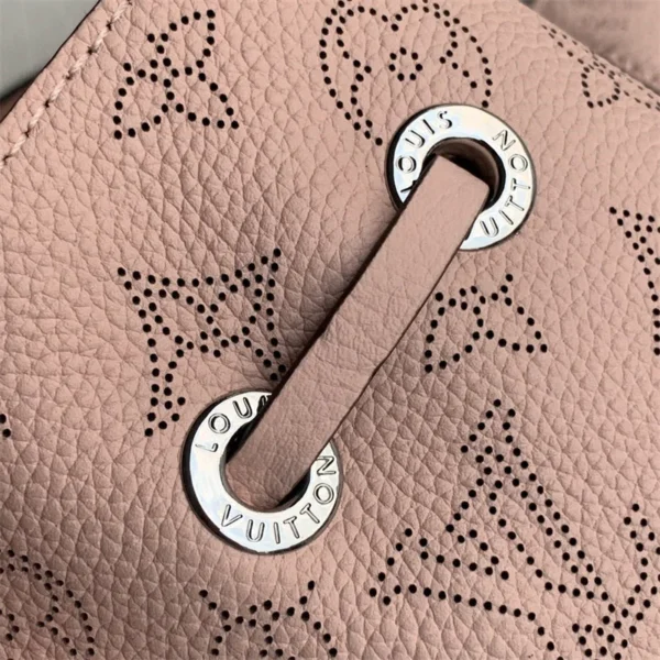 e9288567-33986fd6bfd7.webp Louis Vuitton Bella 22Cm Magnolia Pink, Designer Handbags, Womens Purse, luxury bags