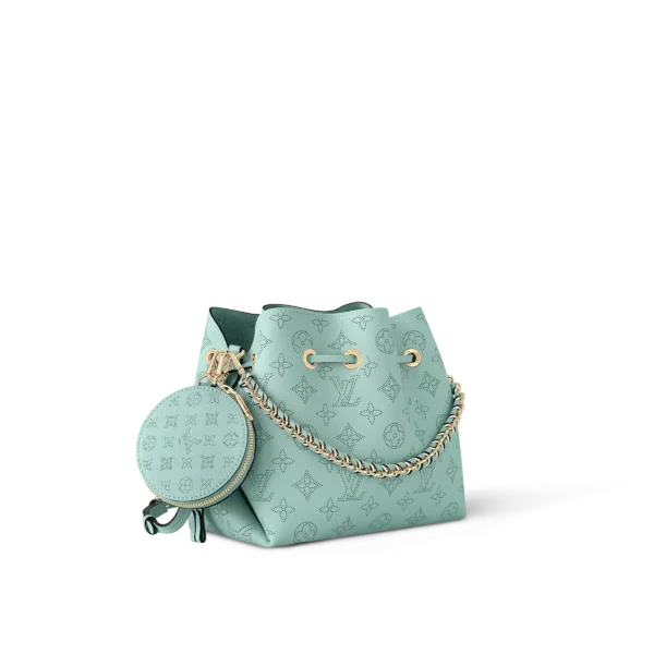 louis-vuitton-bella-M25147_PM1_Side-view-4bf6f9c4e0aa.webp Bella