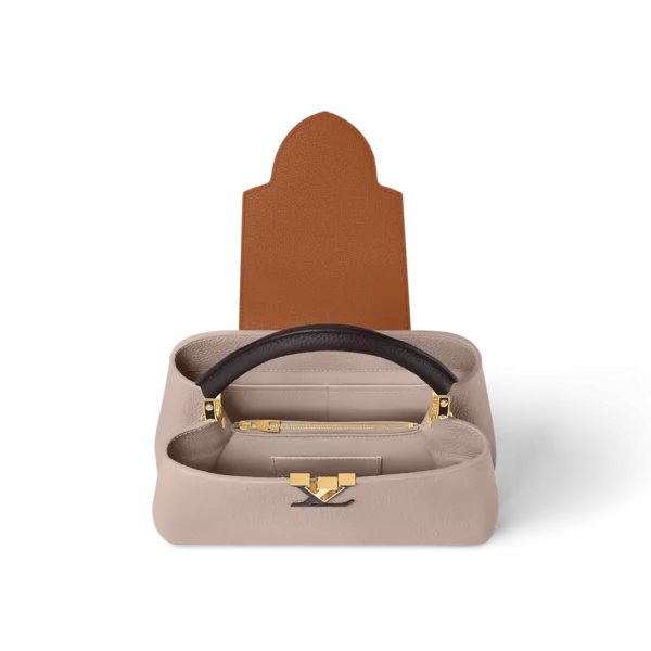 louis-vuitton-capucines-mm-M12956_PM1_Interior_20view-1-59ba7d65a218.webp Louis Vuitton Capucines MM M12956 Gray 31.5cm/ 12.2in, Designer Handbags, Womens Purse, luxury bags