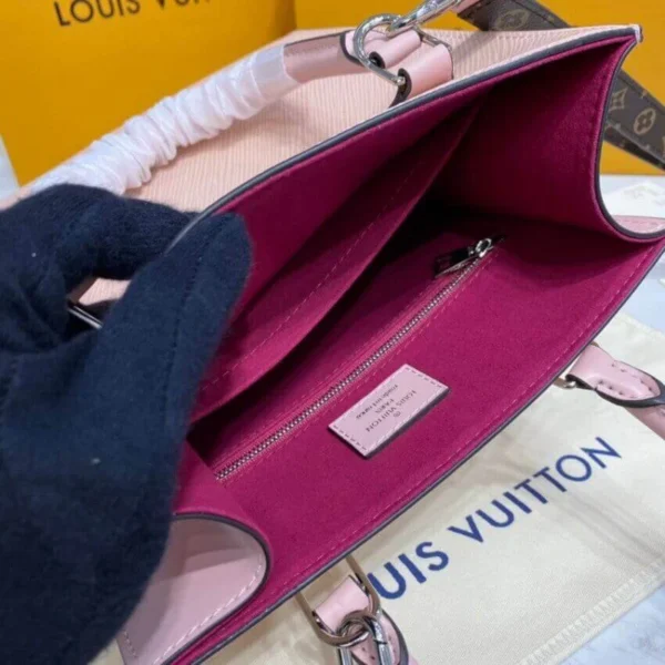 louis-vuitton-epi-leather-sac-plat-bb-m58659-m58660-7-317cead2d879.webp Louis Vuitton Sac Plat Bb 21Cm Rose Ballerine Pink, Designer Handbags, Womens Purse, luxury bags