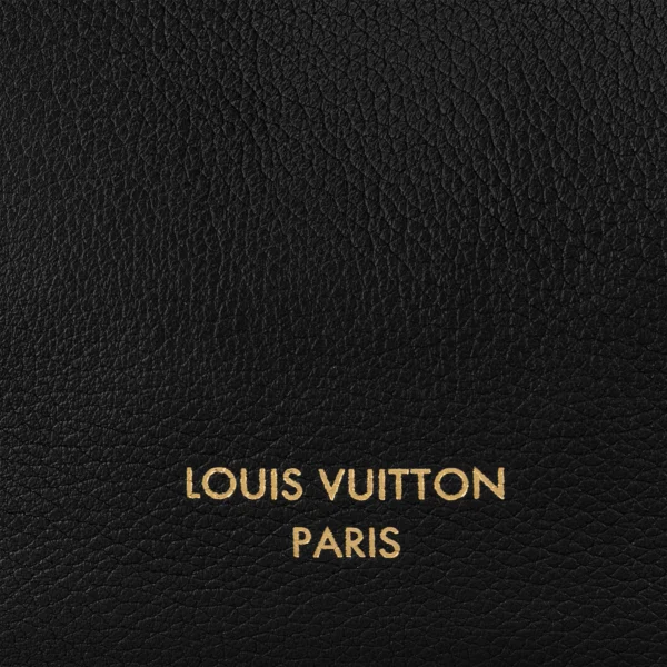 louis-vuitton-low-key-hobo-mm-M24856_PM1_Detail-view-70bede84d86e.webp Low Key Hobo MM