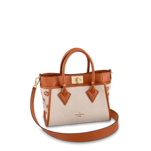 louis-vuitton-on-my-side-pm-high-end-leathers-handbags-M59905_PM2_Front-view-e221dcc02a99.webp Louis Vuitton On My Side Pm 25Cm Brown, Designer Handbags, Womens Purse, luxury bags