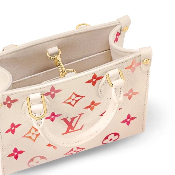 louis-vuitton-onthego-bb-bag-M47115_PM1_Interior2-view.webp OnTheGo BB Bag
