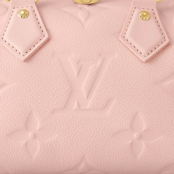 louis-vuitton-speedy-bandouliere-20-M47136_PM1_Detail_20view-dc61b66ef544.webp Louis Vuitton Speedy Bandoulire 20 Monogram Empreinte Opal Pink 20.5cm M47136, Designer Handbags, Womens Purse, luxury bags