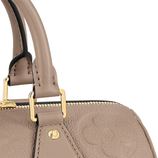 louis-vuitton-speedy-bandouliere-25-M59273_PM1_Closeup_20view-fdbb761e75b4.webp Louis Vuitton Speedy Bandoulire 25 Monogram Empreinte Tourterelle 25cm M59273, Designer Handbags, Womens Purse, luxury bags