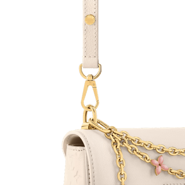 louis-vuitton-twist-mm-slim-M14341_PM1_Closeup_20view-4f649aa1ba4d.png Louis Vuitton Twist MM Slim Medium Quartz Taurillon Leather Shoulder Bag 23cm/9.1in M14341, Designer Handbags, Womens Purse, luxury bags